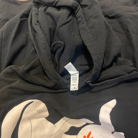 Harry Styles Love on tour hoodie - Picture 2 of 2